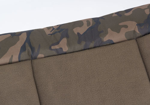 Fox R3 Camo XL bedchair